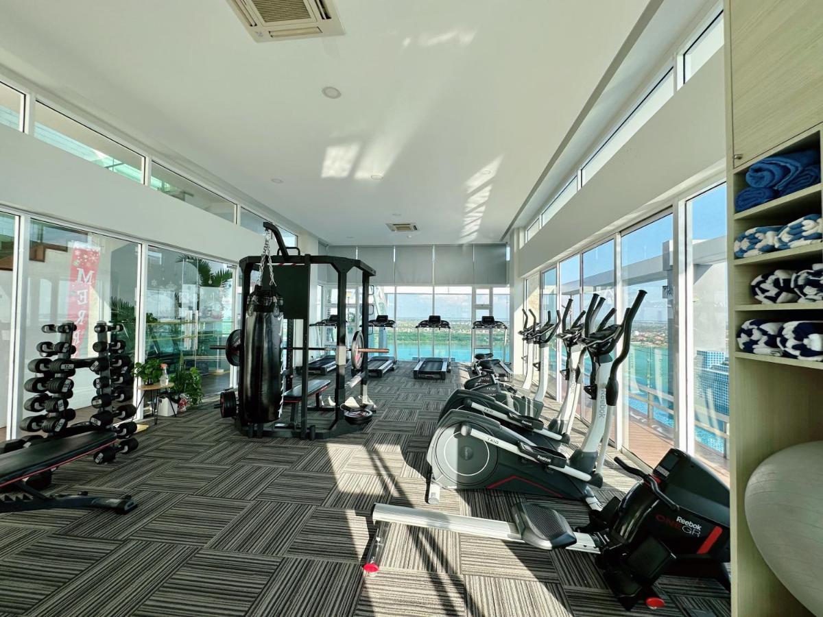 Infinity 28 Hotel And Residence Phnom Penh Bagian luar foto