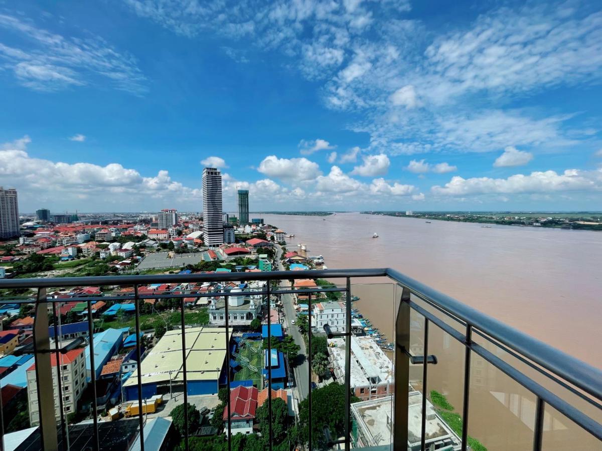 Infinity 28 Hotel And Residence Phnom Penh Bagian luar foto