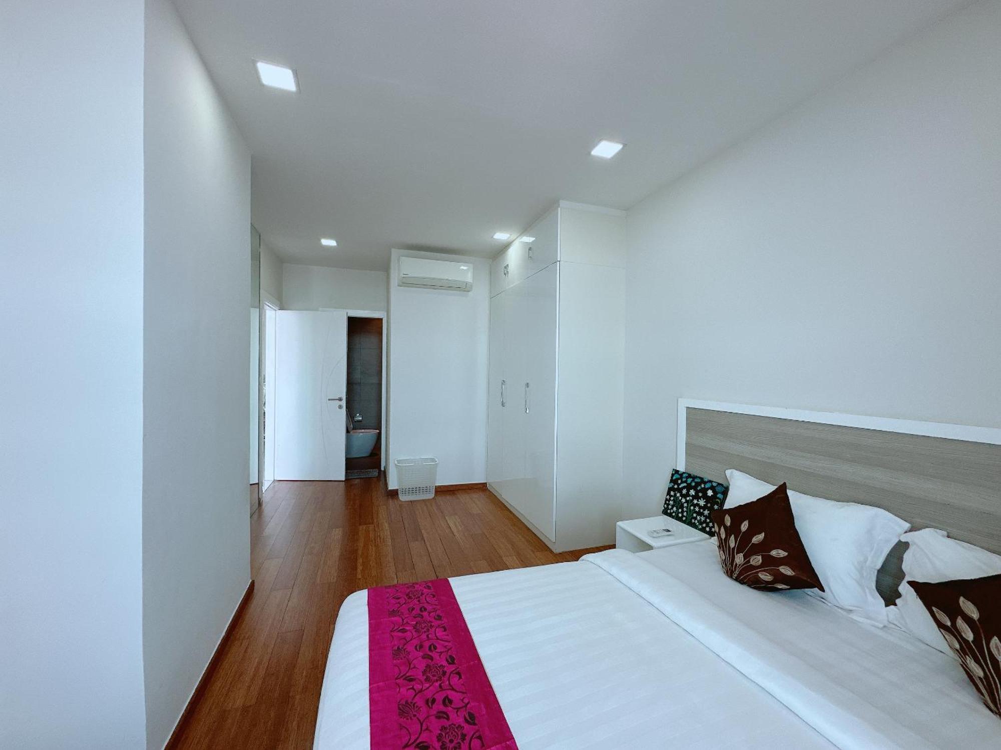 Infinity 28 Hotel And Residence Phnom Penh Bagian luar foto